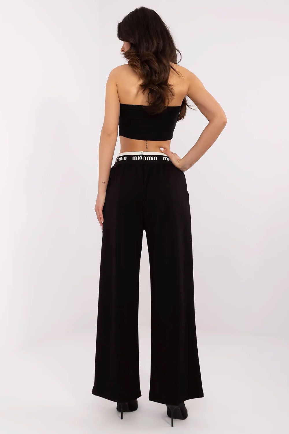 Sportanzug Hosen model 210887 Italy Moda