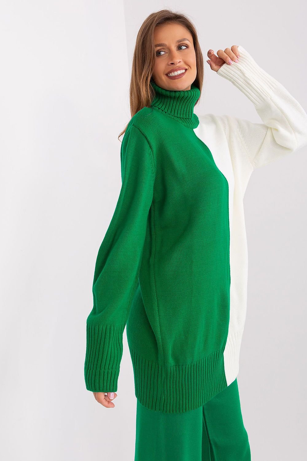 Turtleneck sweater model 189329 Badu
