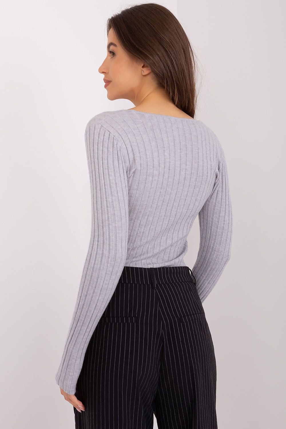 Pullover Model 189718 Factory Price