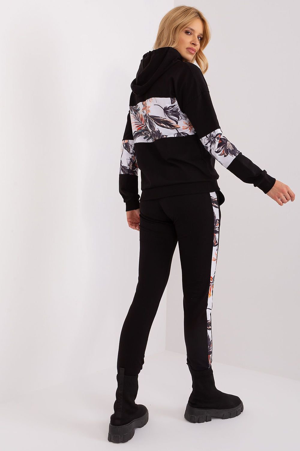 Set Model 191240 Relevance