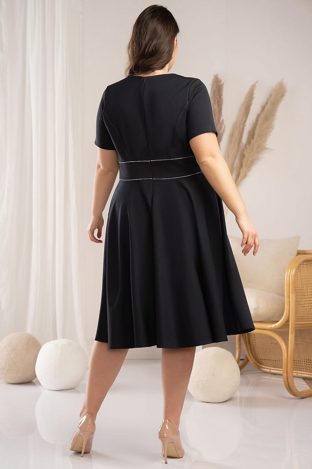 Plus-Size Kleider Model 178554 Karko