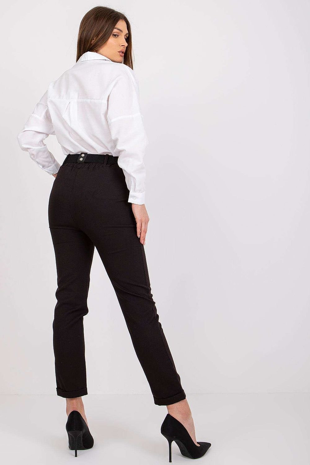 Women's trousers model 179697 Italy Moda