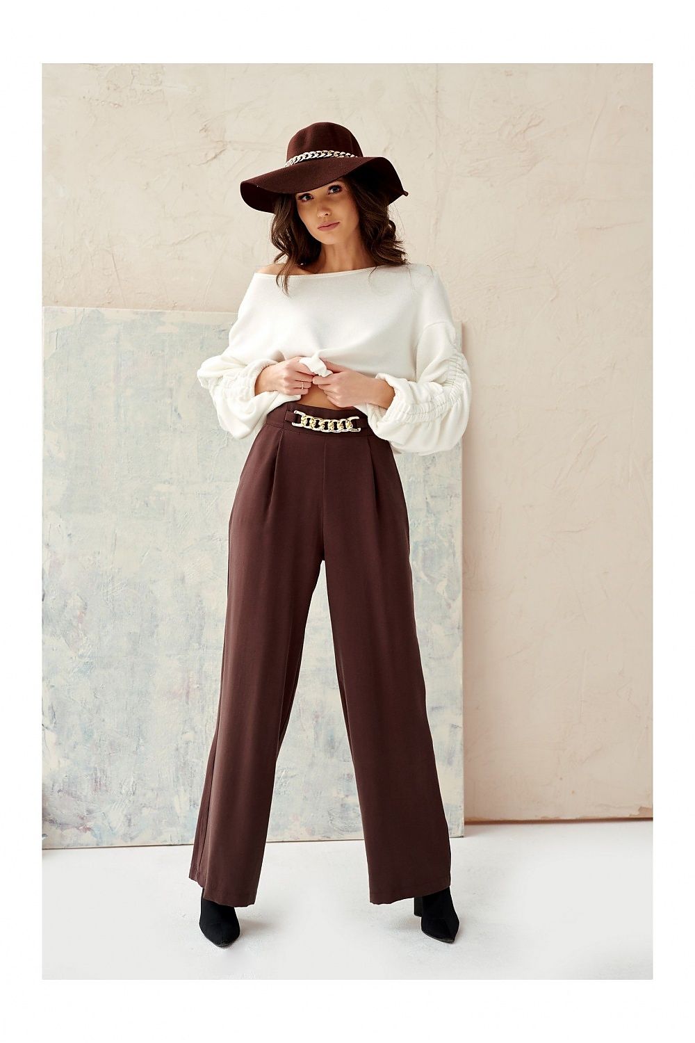 Women's trousers model 182634 Roco Fashion