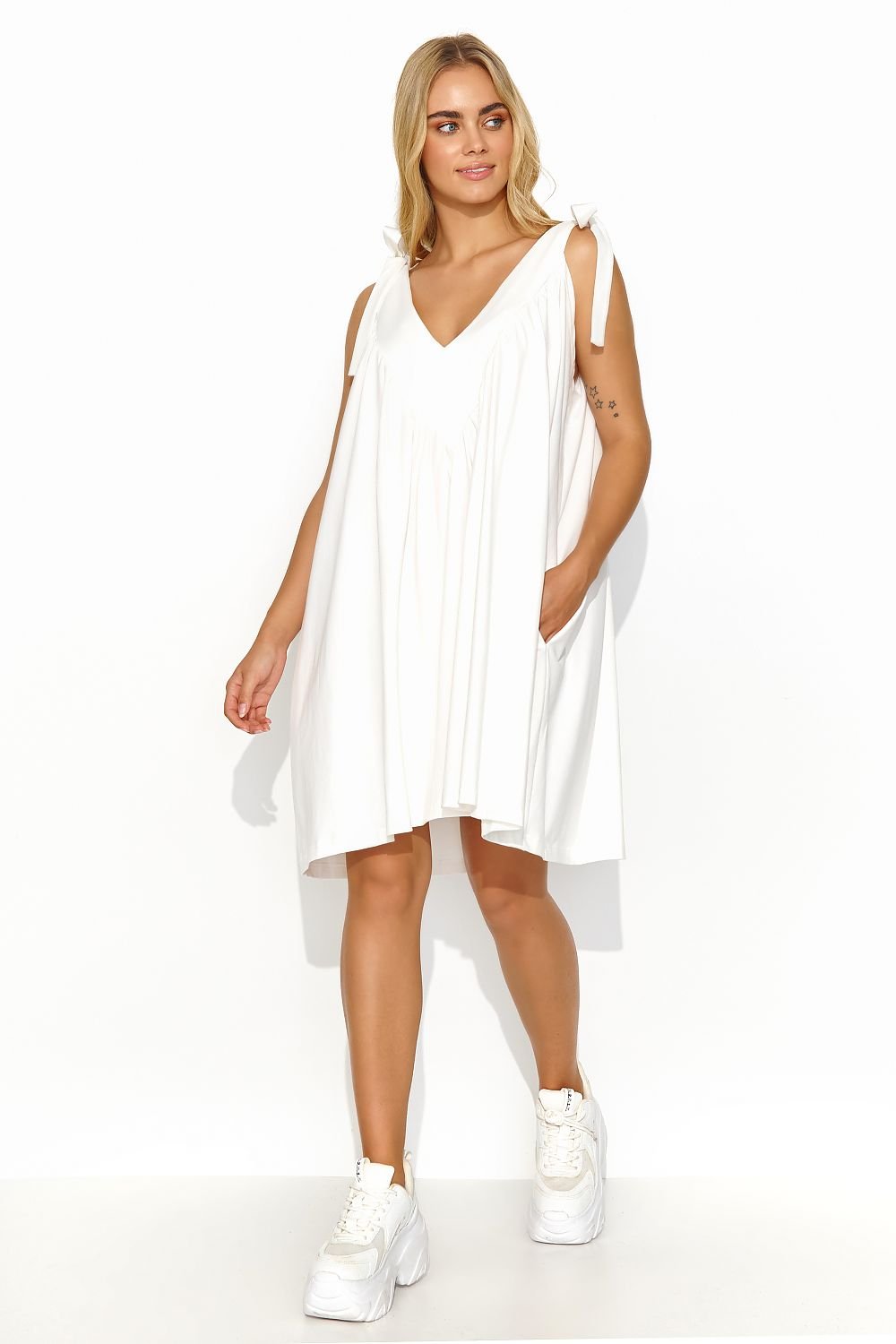 Alltagskleid Model 194350 Makadamia