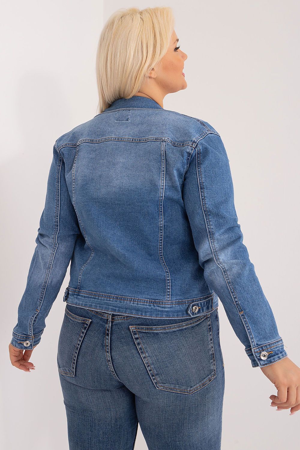 Jacke plus size Model 195375 Factory Price