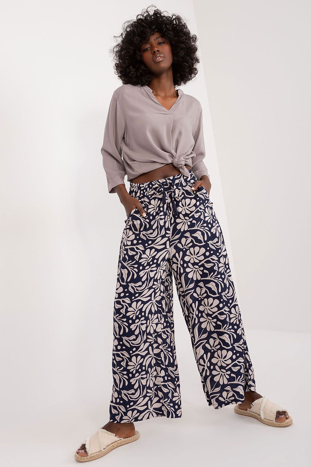 Damen Hose Model 196923 Sublevel