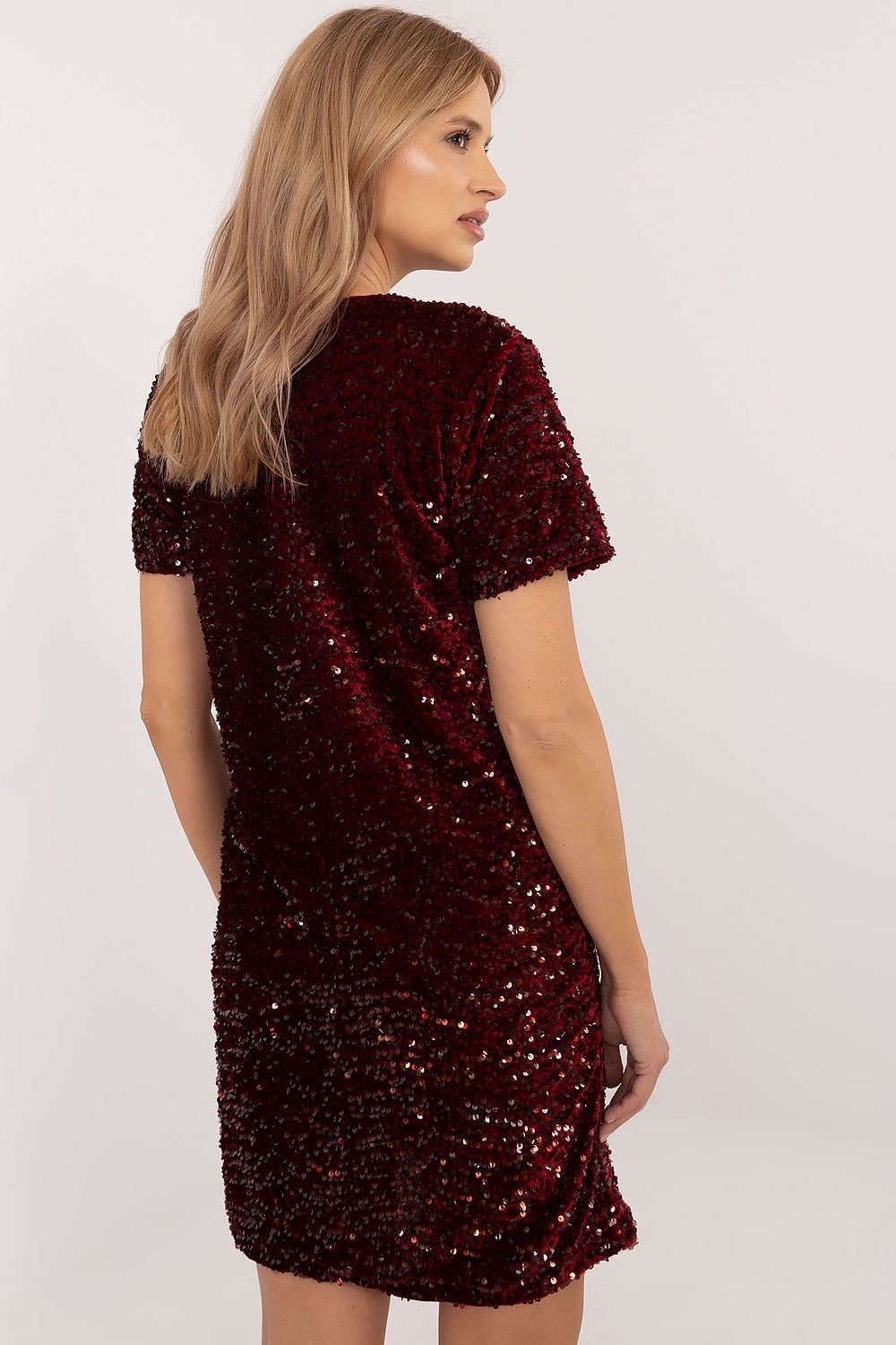 Kurzes Kleid Model 203738 Italy Moda