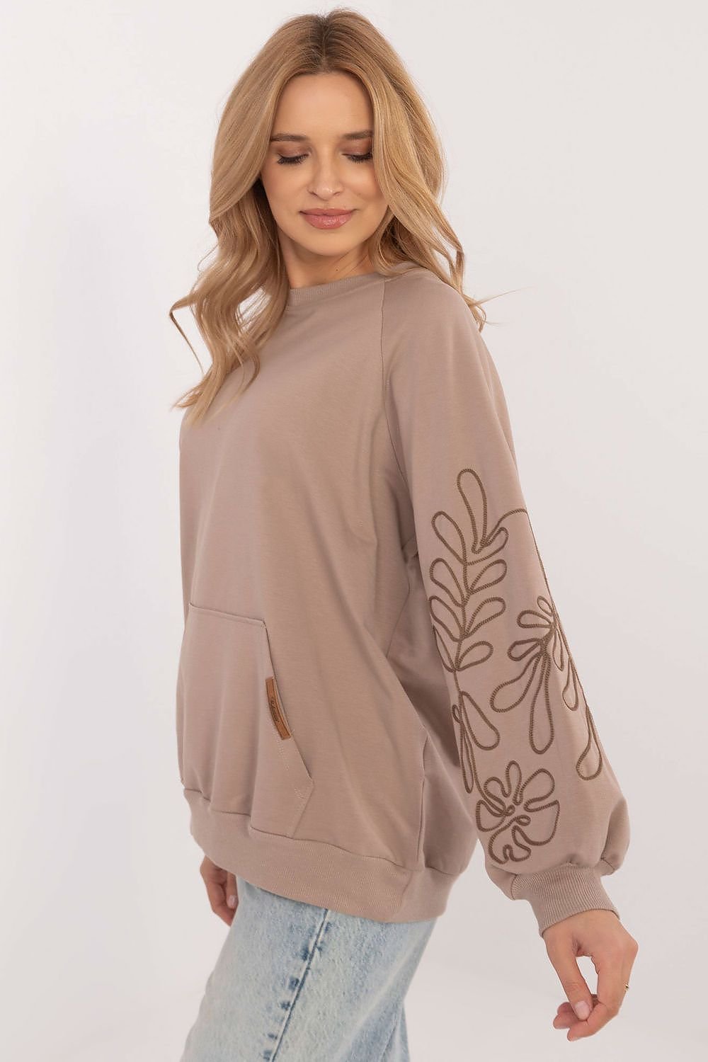  Sweater model 208236 Relevance 