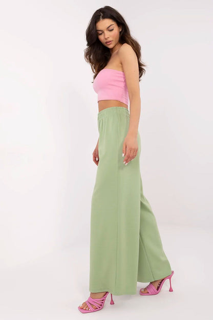  Sportanzug Hosen model 210947 Italy Moda 