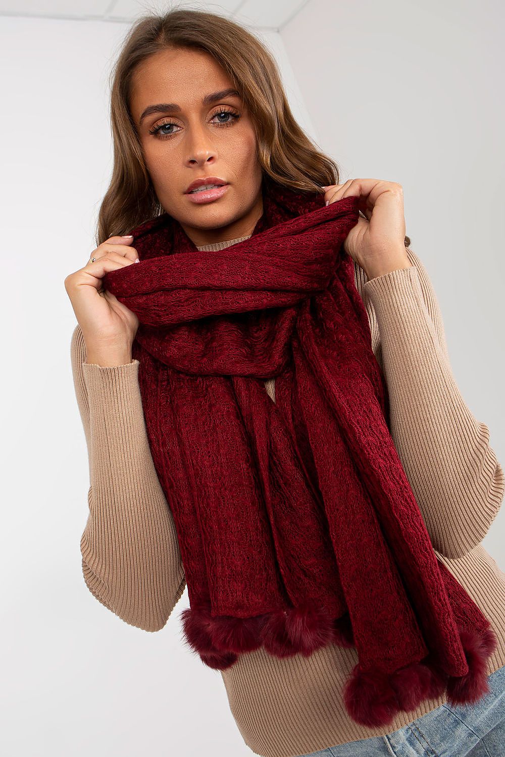  Schal model 185910 AT 