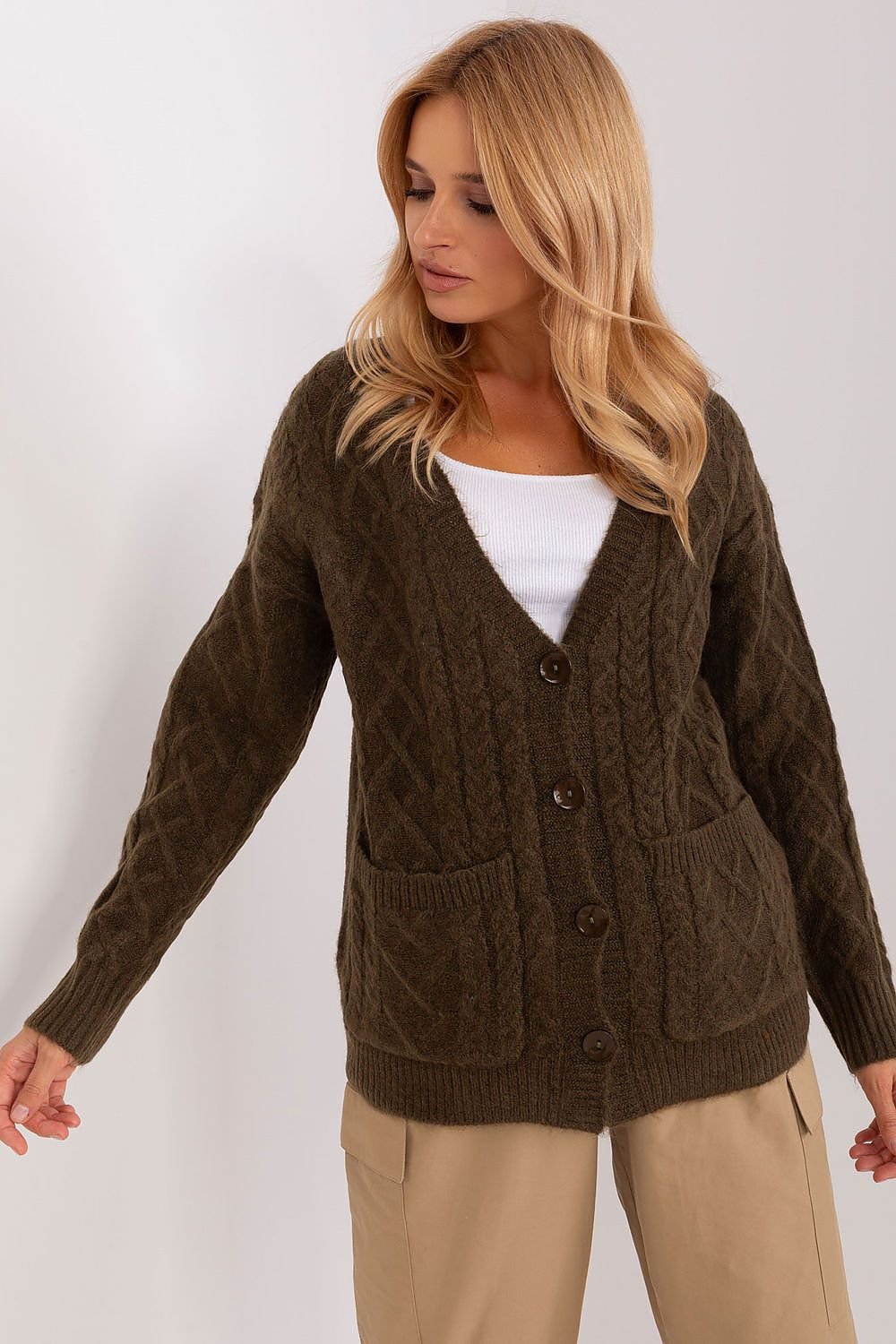 Cardigan Model 186752 AT