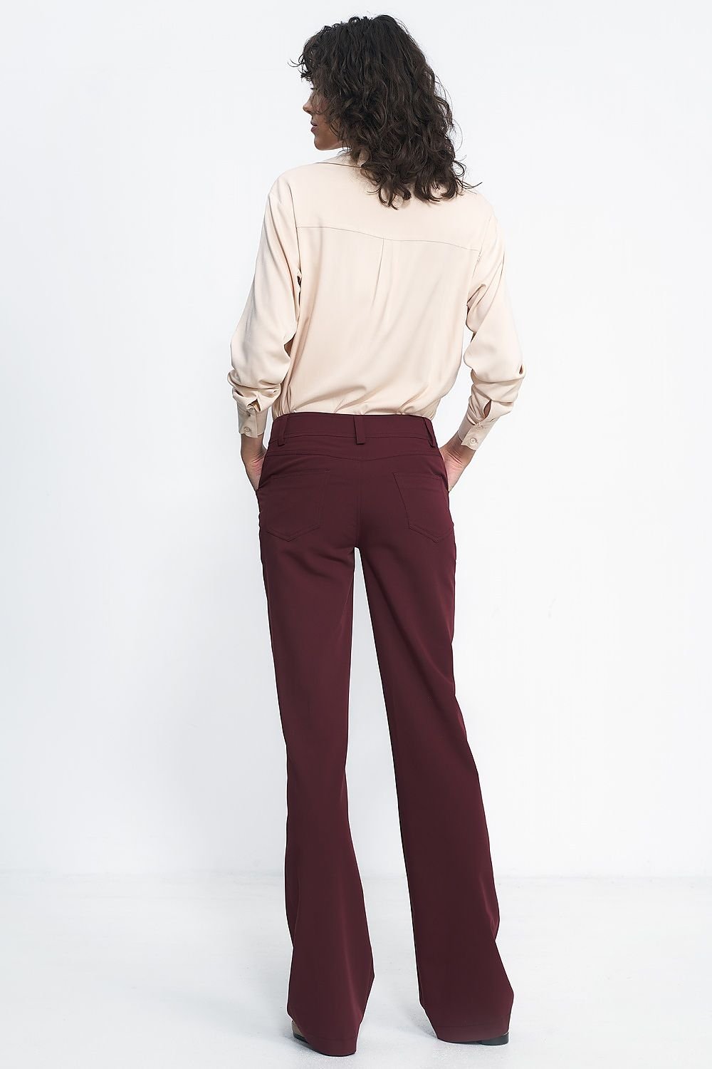 Long trousers model 187963 Nife