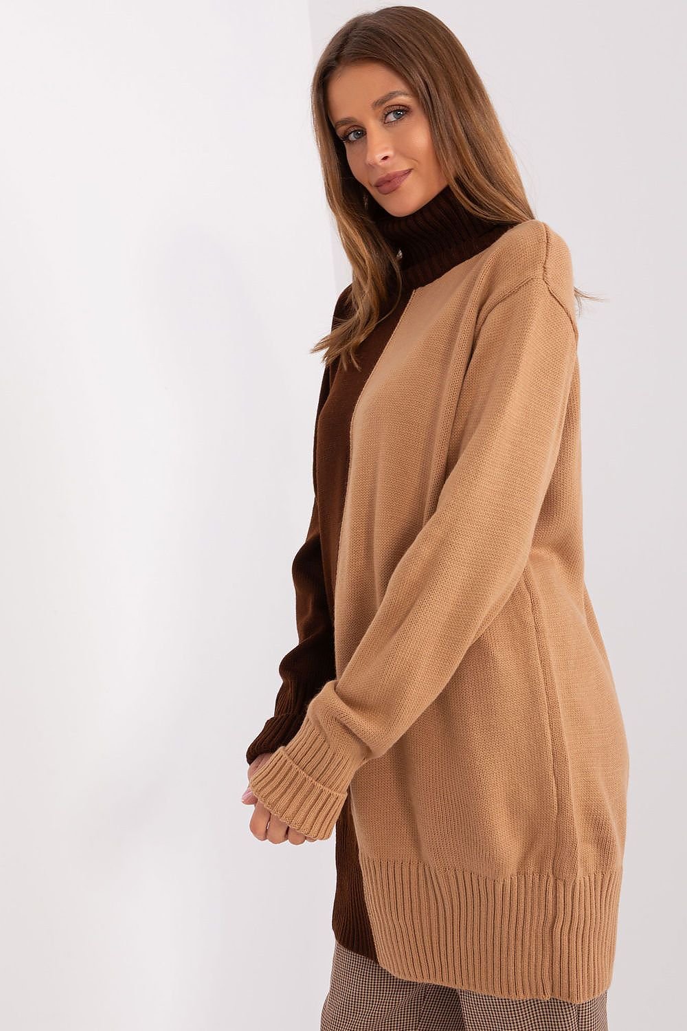 Turtleneck sweater model 189330 Badu