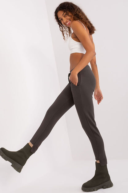 Tracksuit pants model 191232 Relevance