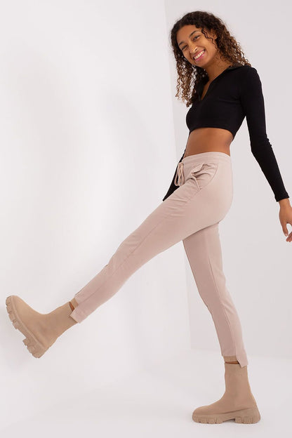 Tracksuit pants model 191235 Relevance