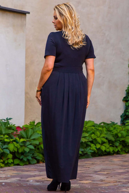Plus-Size Dresses Model 191371 Karko