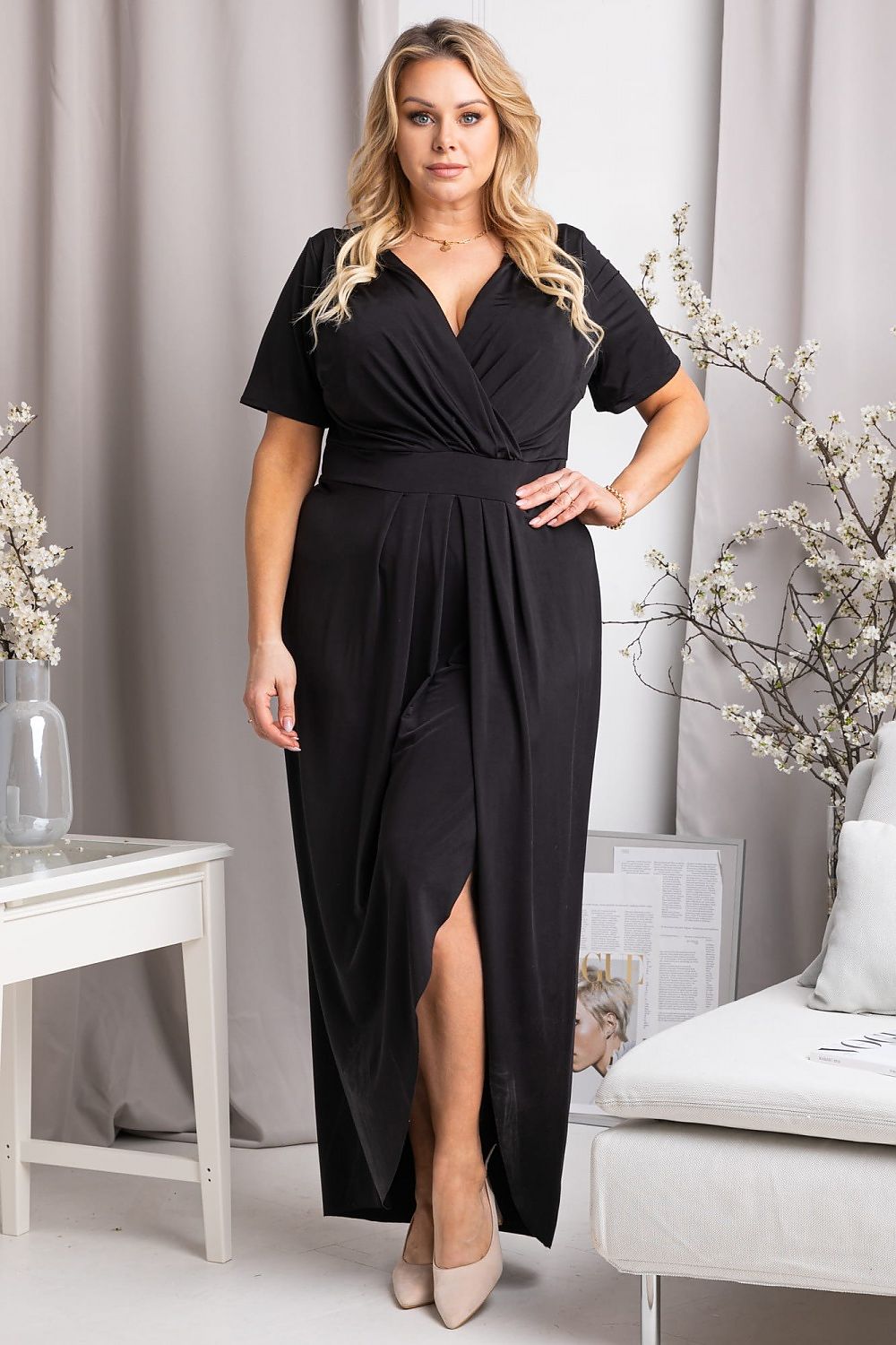 Plus-Size Dresses Model 191372 Karko
