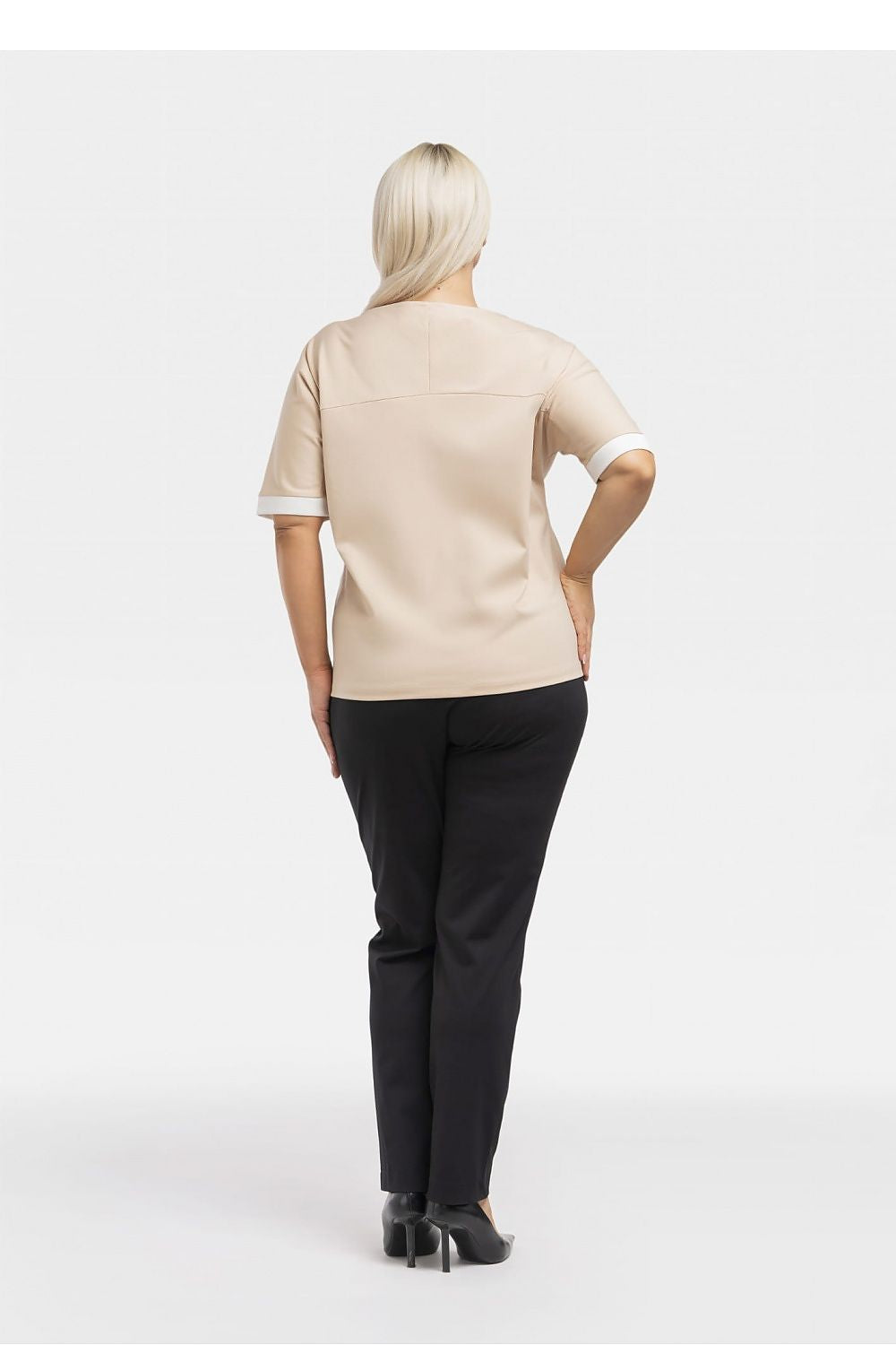 Plus-Size Bluse Model 193908 Karko