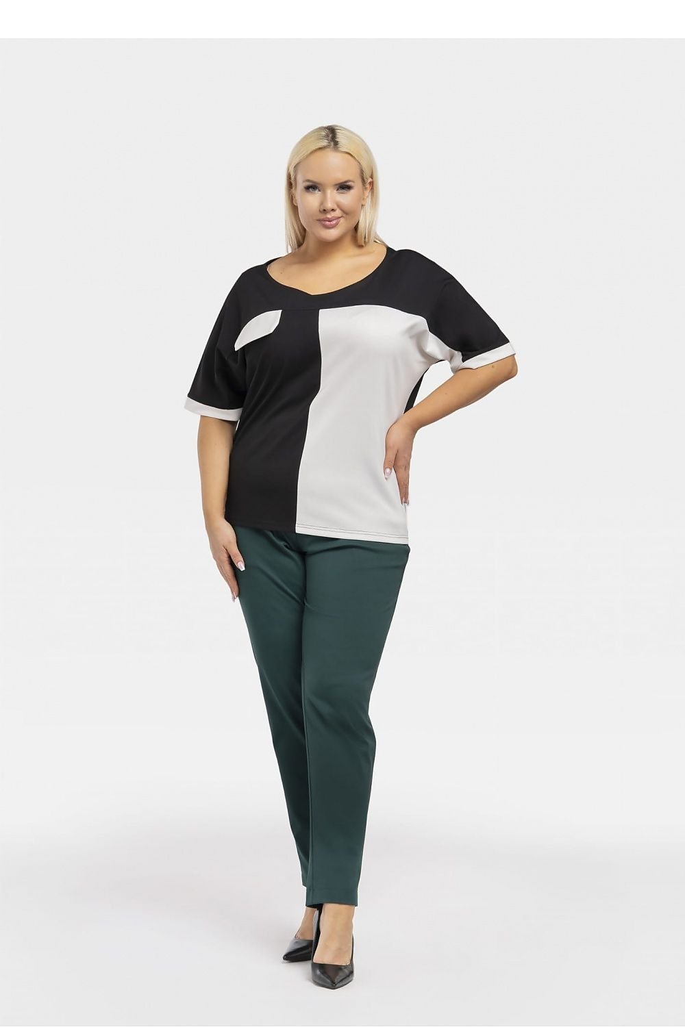Plus-Size Bluse Model 193908 Karko