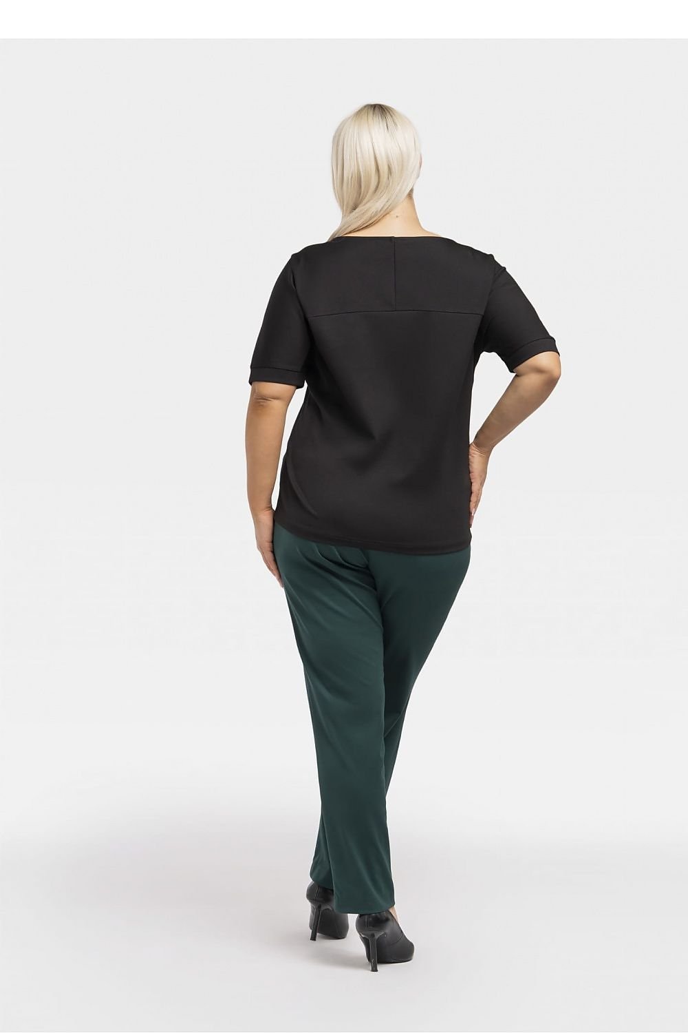 Plus-Size Bluse Model 193911 Karko