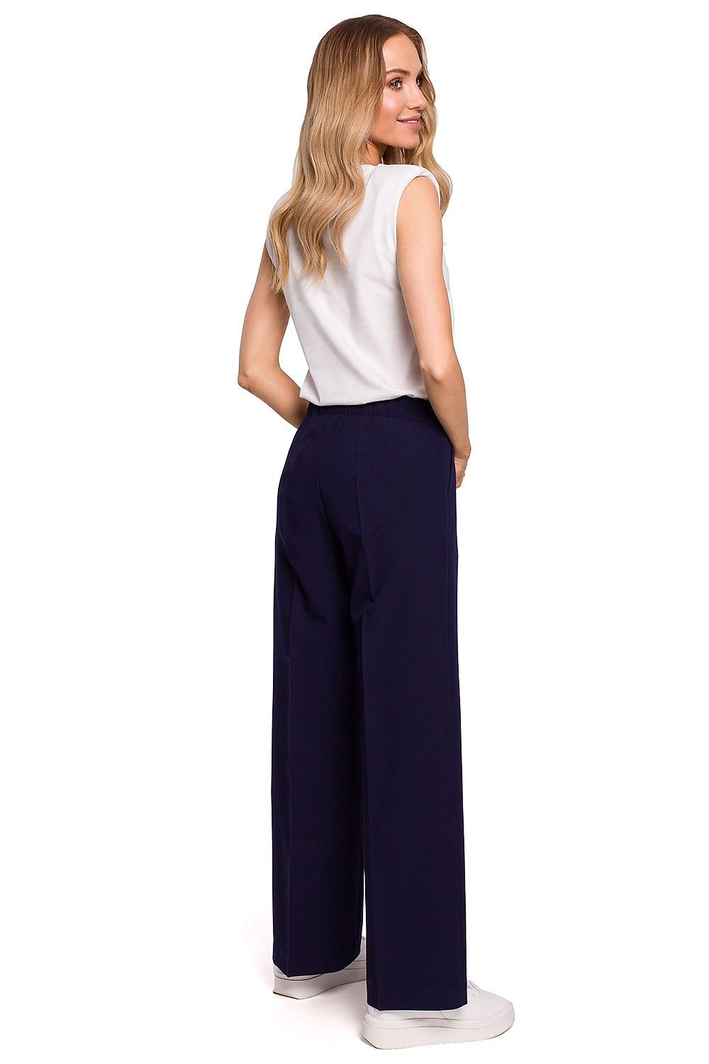 Lange Hose Model 152654 Moe