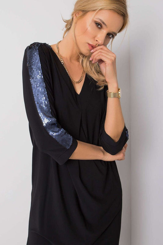 Evening dress Model 161051 Numero