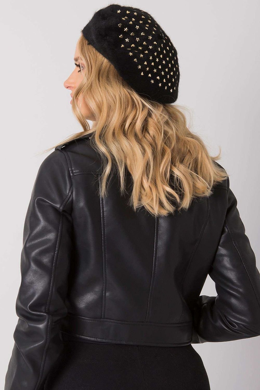 Hat Model 161126 AT
