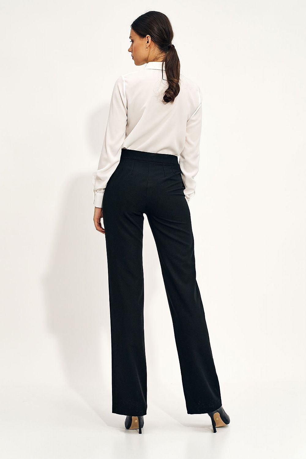 Women's trousers model 171876 Nife