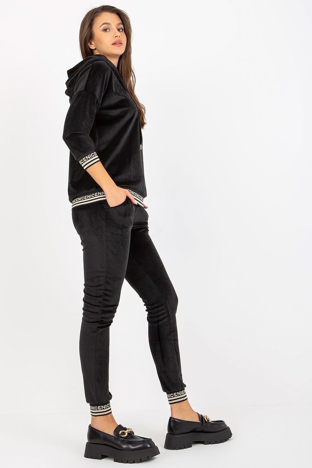 Set Model 172688 Relevance