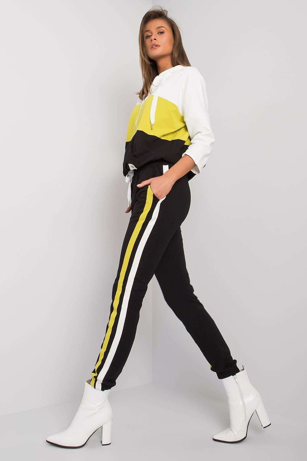 Set Model 172740 Relevance