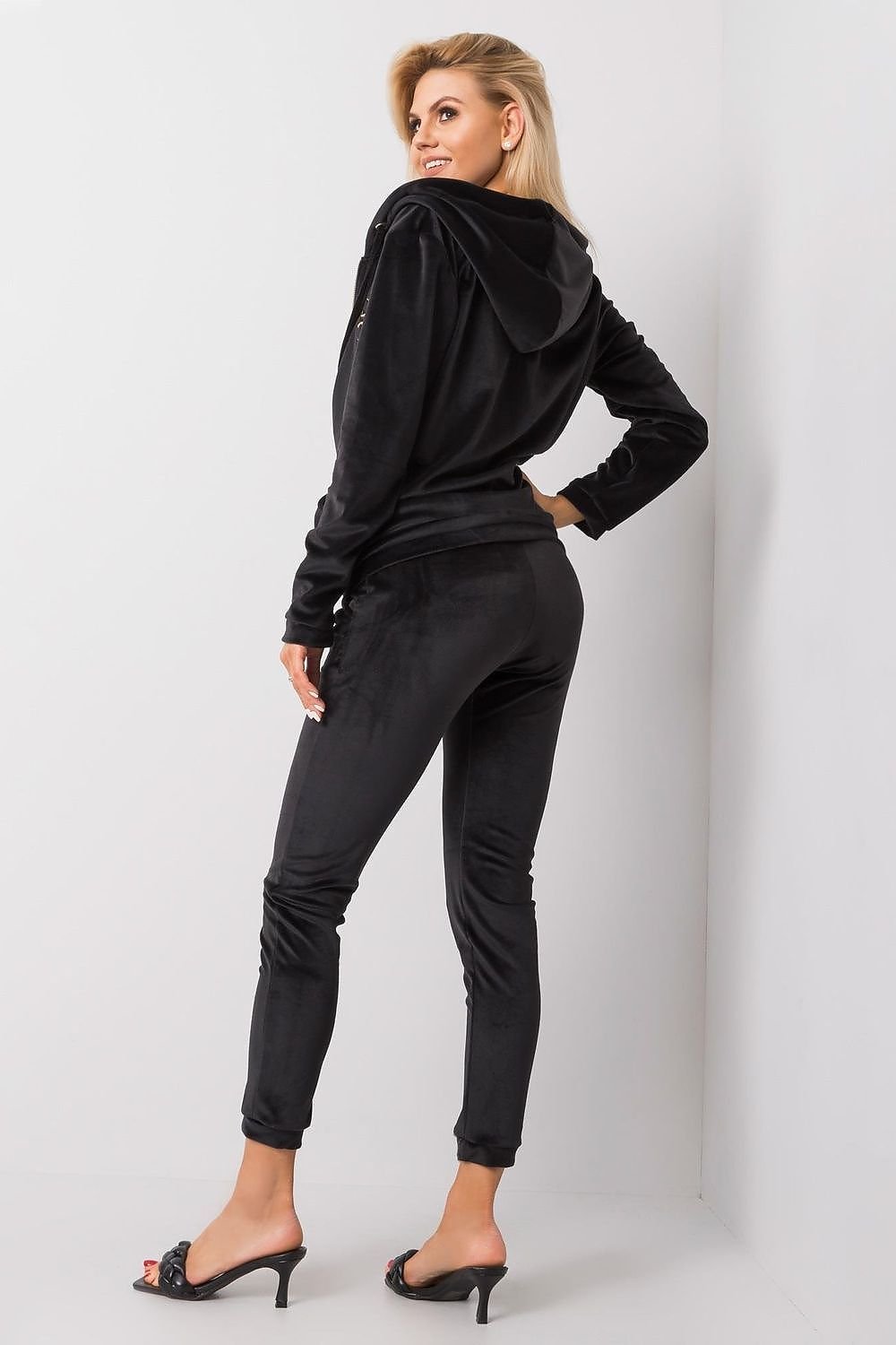 Set Model 173385 Relevance