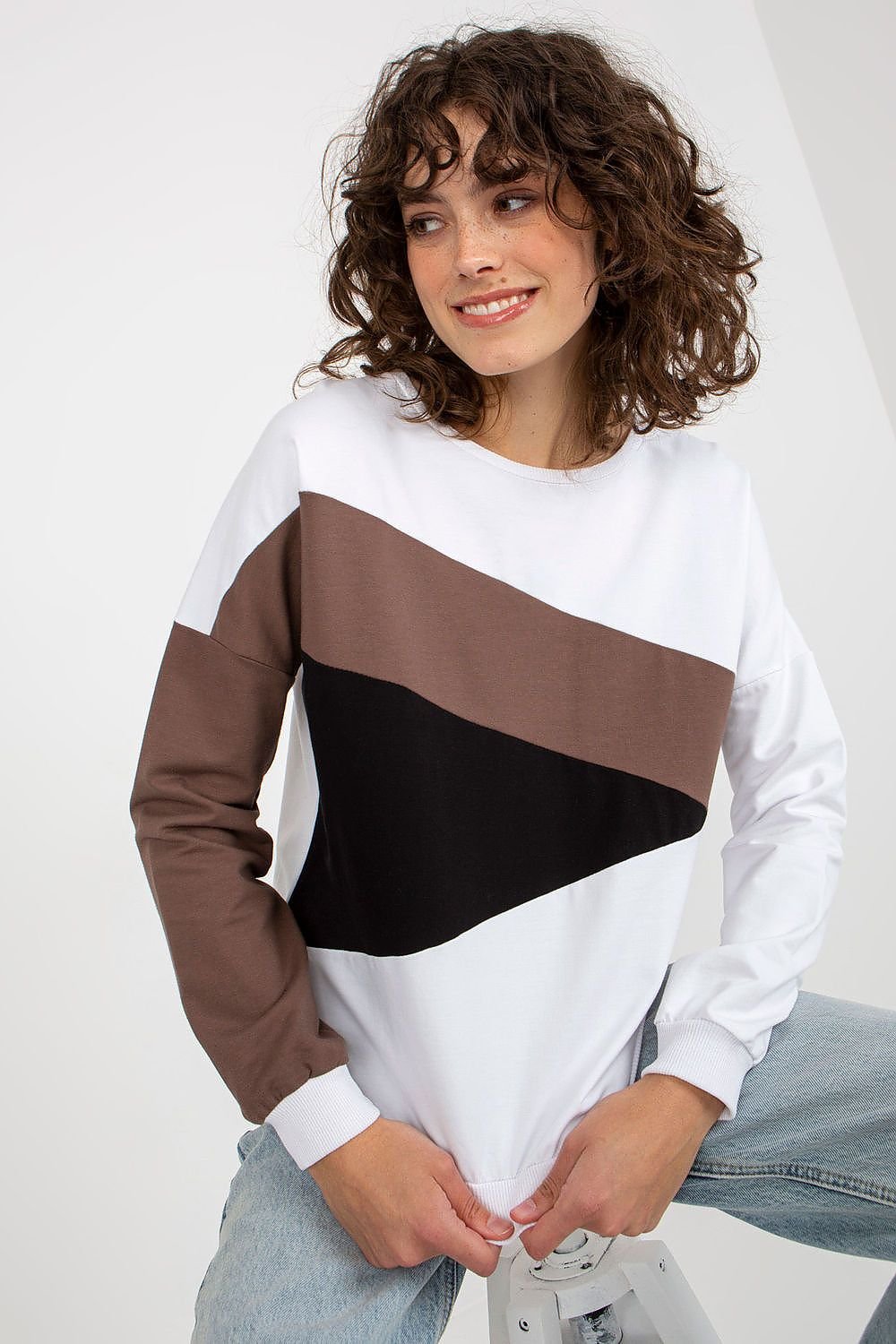 Sweater Model 175204 Relevance