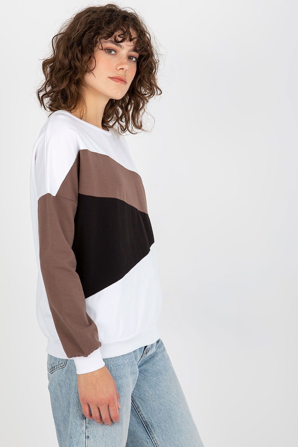 Sweater Model 175204 Relevance