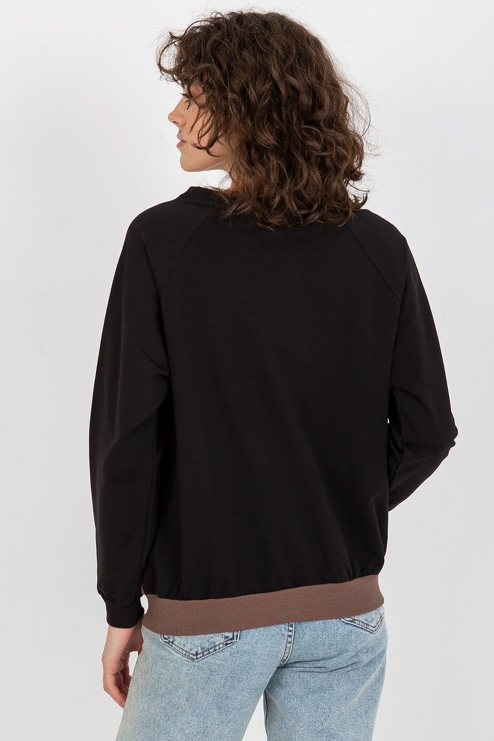 Sweater Model 175210 Relevance