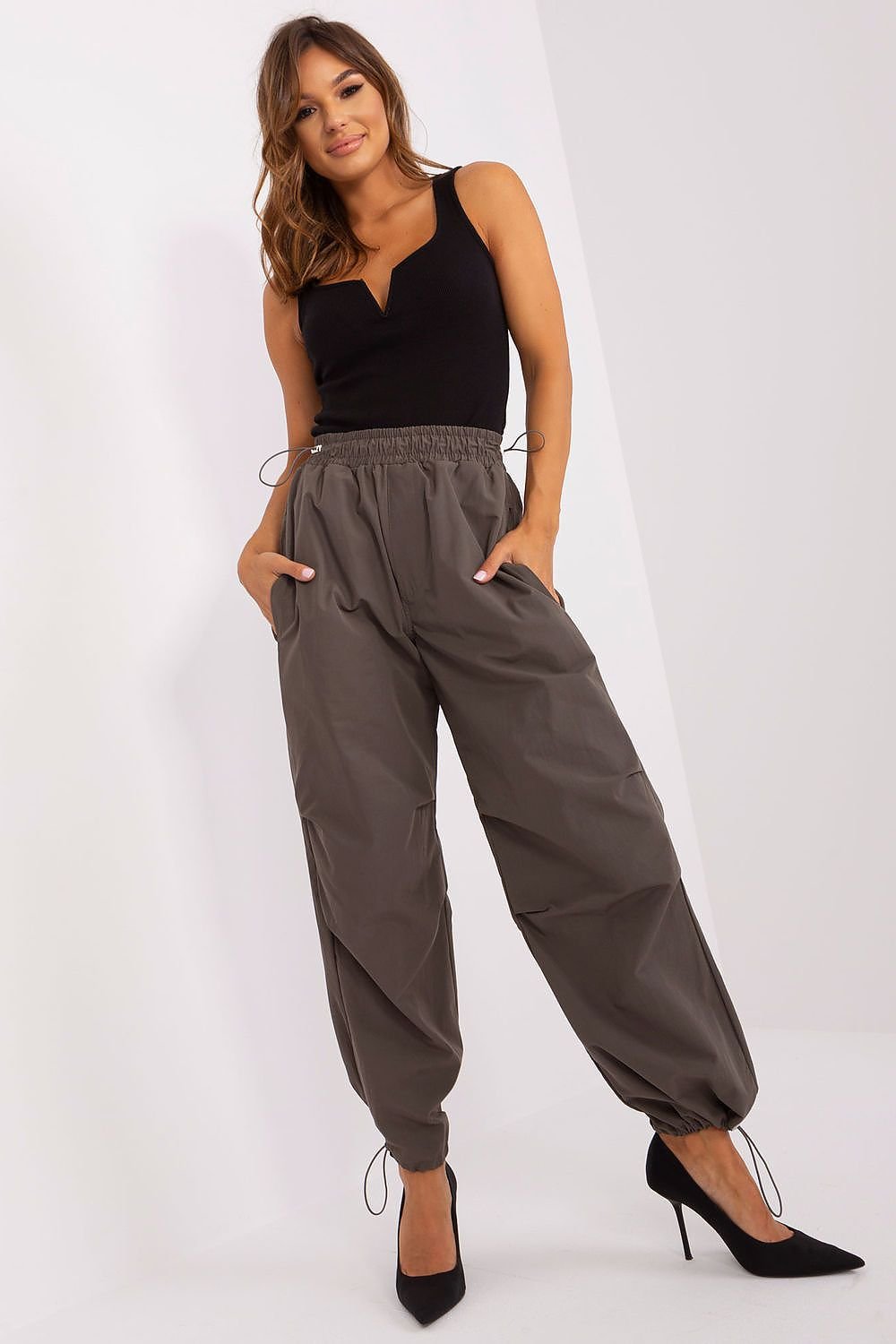 Women's trousers model 182538 Och Bella