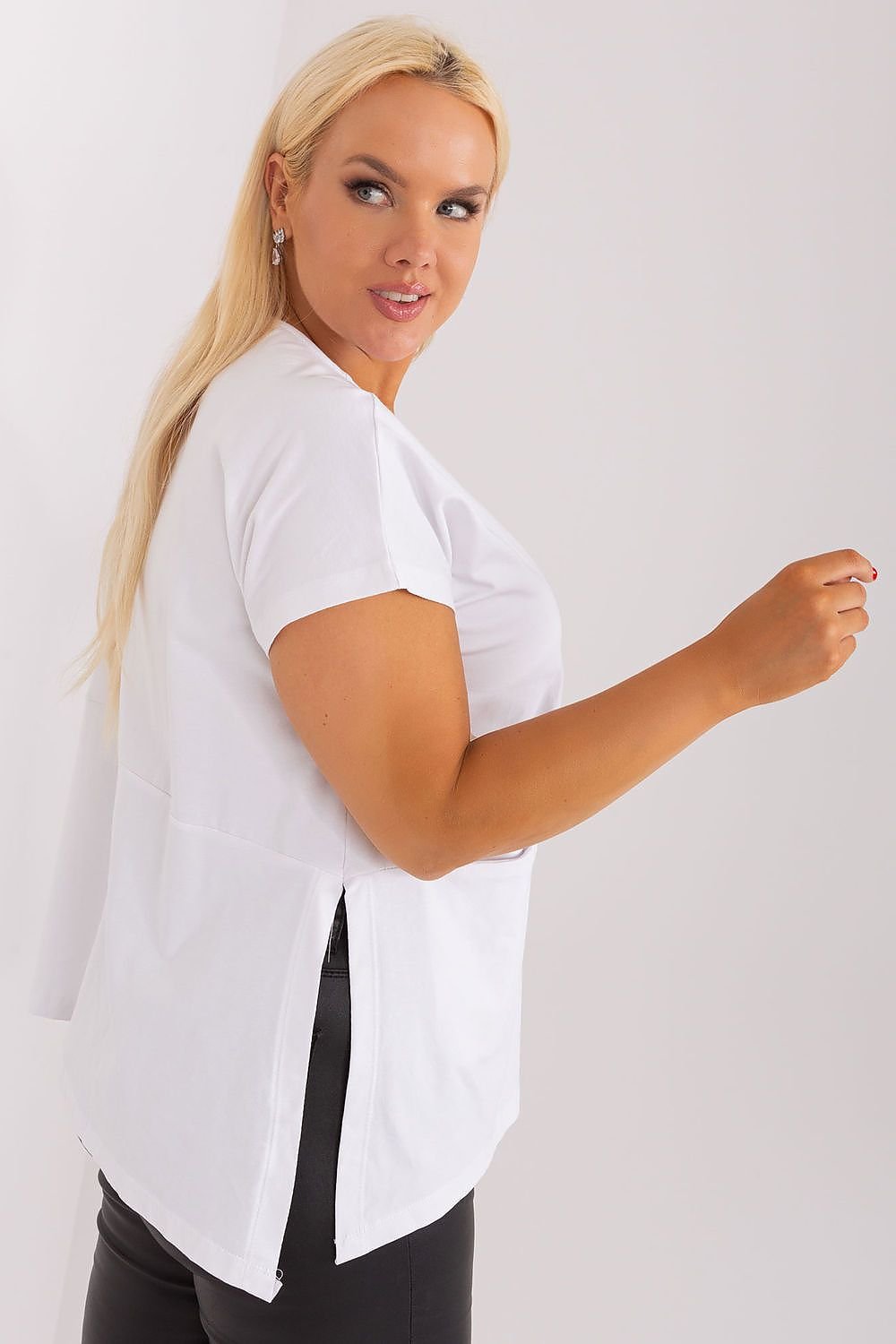 Plus-Size Bluse Model 182735 Relevance