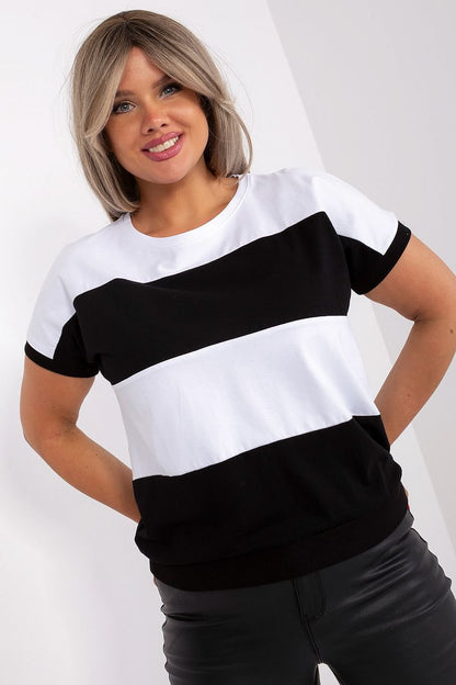 Plus-Size Bluse Model 182742 Relevance