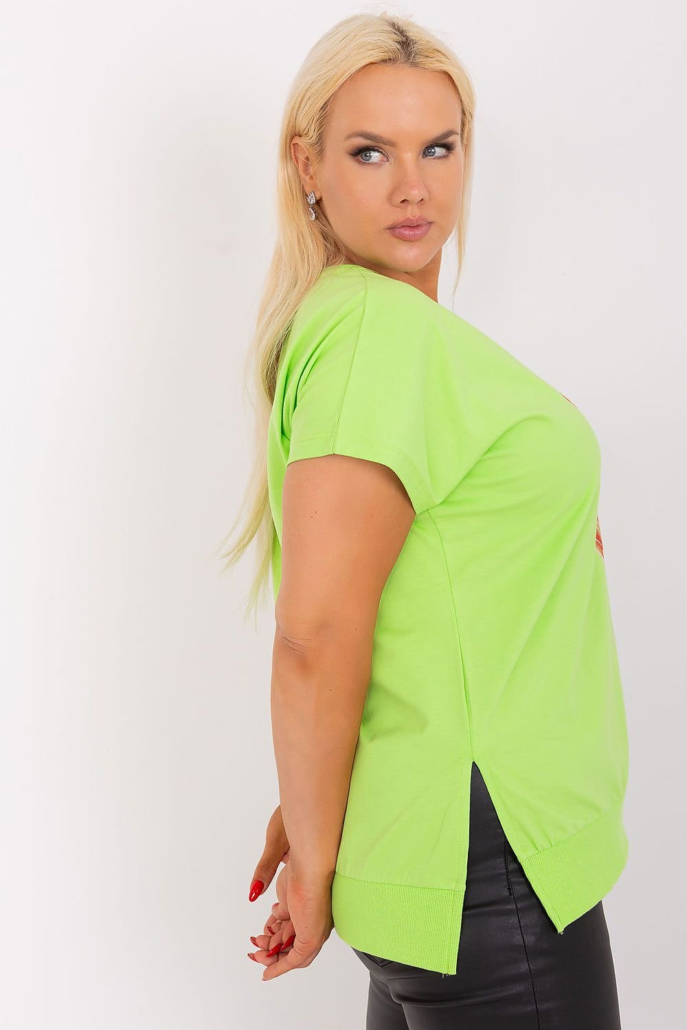 Plus-Size Bluse Model 182754 Relevance