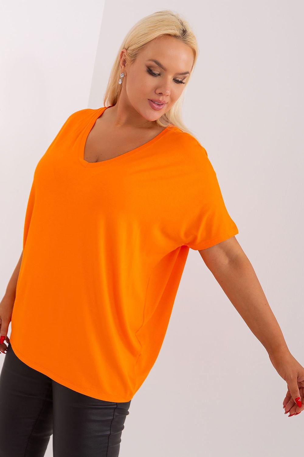 Plus-Size Bluse Model 182757 Relevance