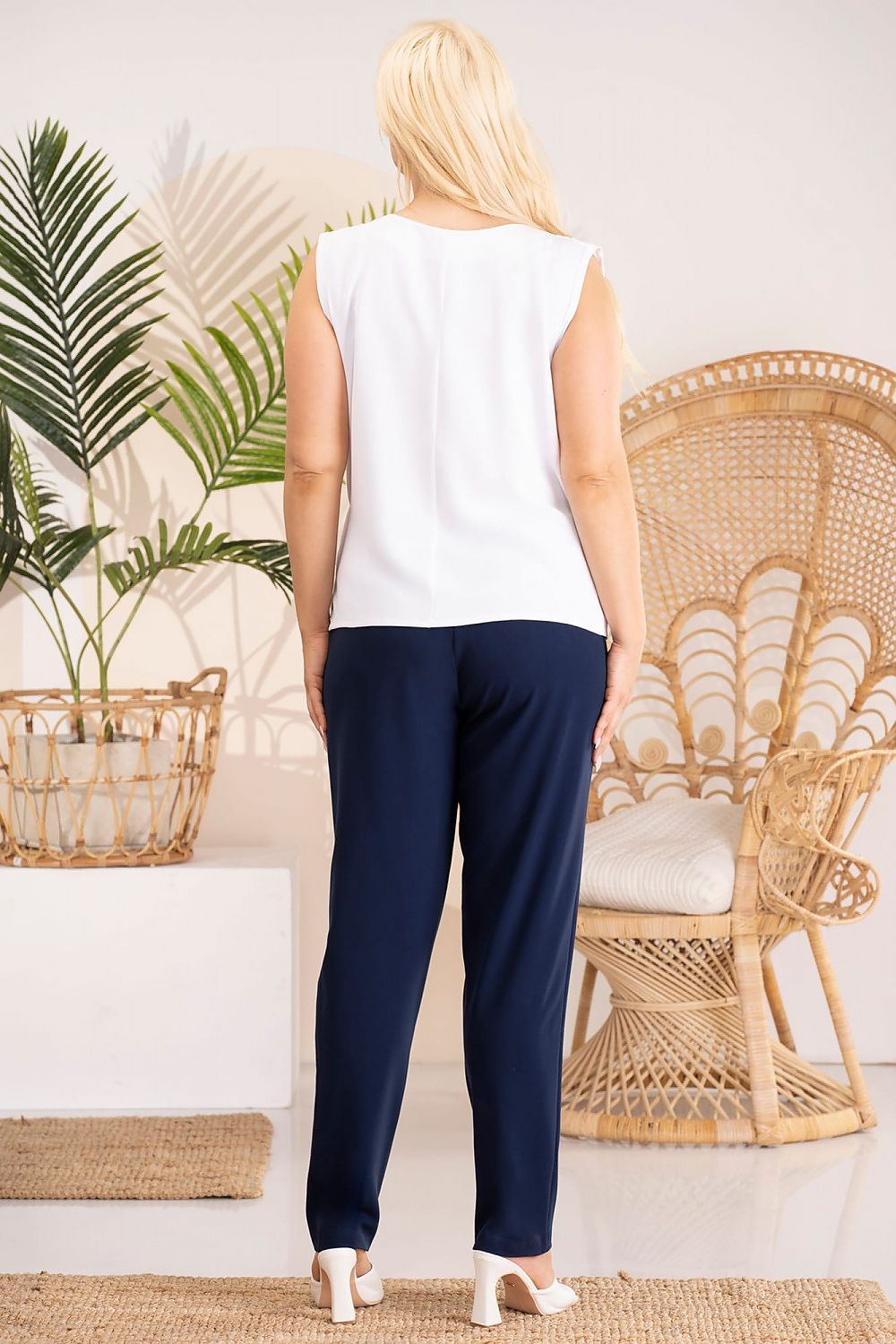 Plus-Size Bluse Model 183318 Karko